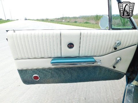 1964 Chevrolet Impala image 92