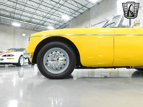 1964 MG MGB image 29