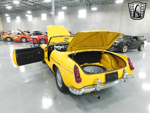 1964 MG MGB image 55
