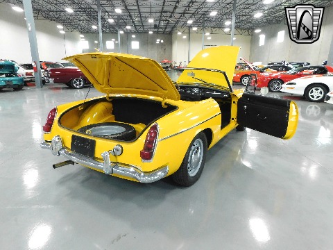 1964 MG MGB image 57