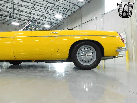 1964 MG MGB image 32