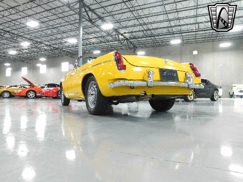 1964 MG MGB image 11