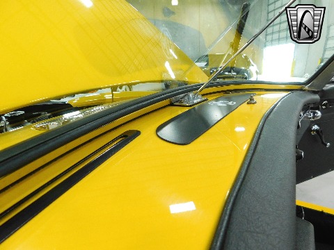 1964 MG MGB image 90