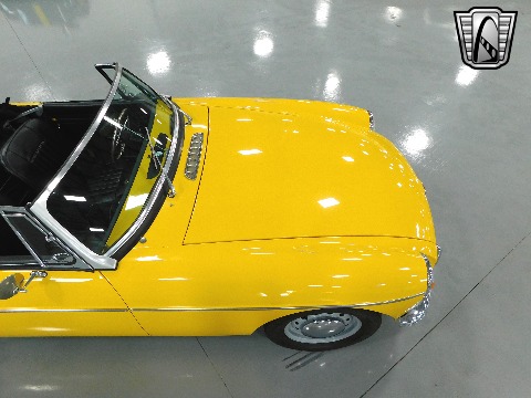 1964 MG MGB image 39