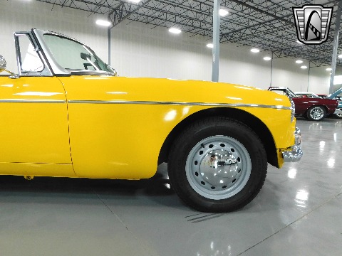1964 MG MGB image 40