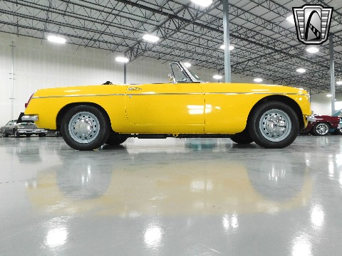 1964 MG MGB image 20