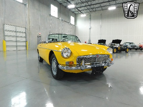 1964 MG MGB image 22