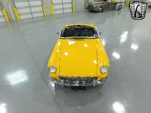 1964 MG MGB image 24