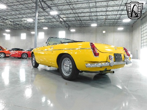 1964 MG MGB image 51