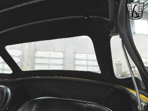 1964 MG MGB image 131