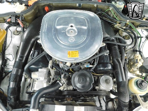 1987 Mercedes-Benz 560SEL image 81