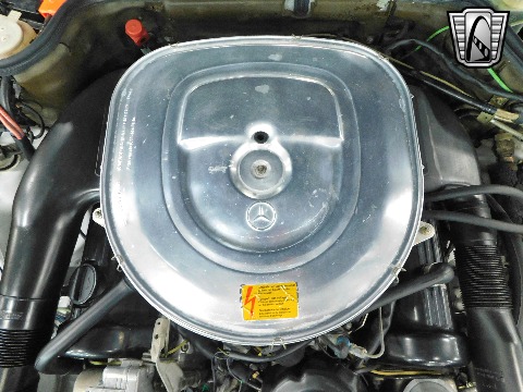 1987 Mercedes-Benz 560SEL image 82