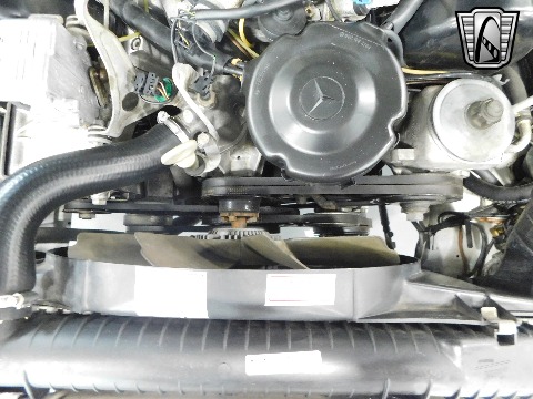 1987 Mercedes-Benz 560SEL image 83