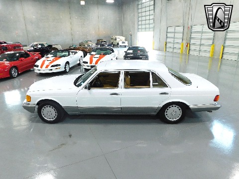 1987 Mercedes-Benz 560SEL image 6