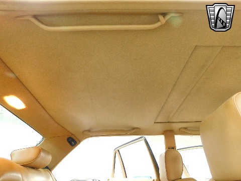 1987 Mercedes-Benz 560SEL image 117