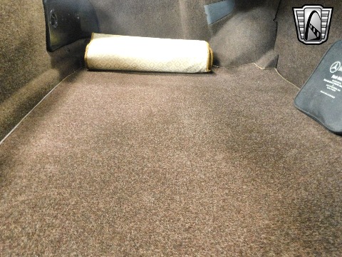 1987 Mercedes-Benz 560SEL image 73