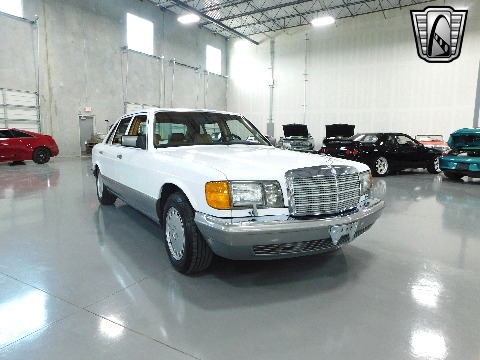 1987 Mercedes-Benz 560SEL image 22