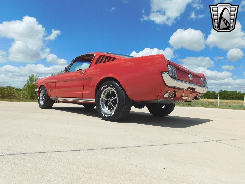 1965 Ford Mustang image 11