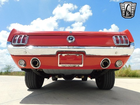 1965 Ford Mustang image 38