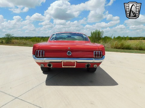 1965 Ford Mustang image 13