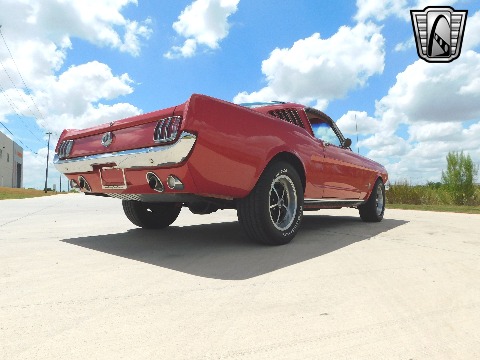 1965 Ford Mustang image 17