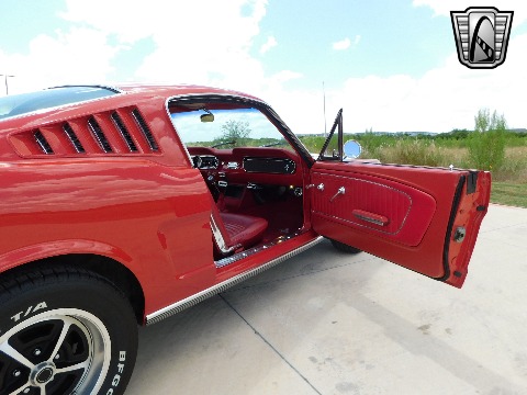 1965 Ford Mustang image 123