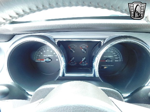 2006 Ford Mustang image 108