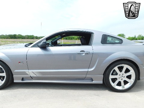 2006 Ford Mustang image 31