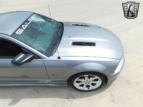 2006 Ford Mustang image 45