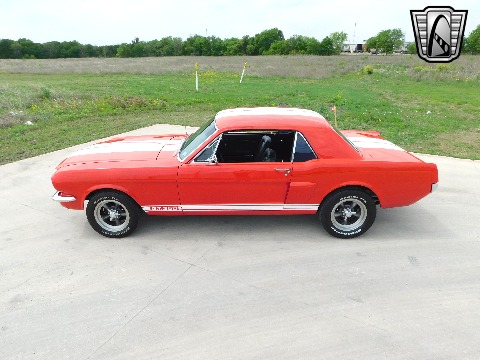 1965 Ford Mustang image 6