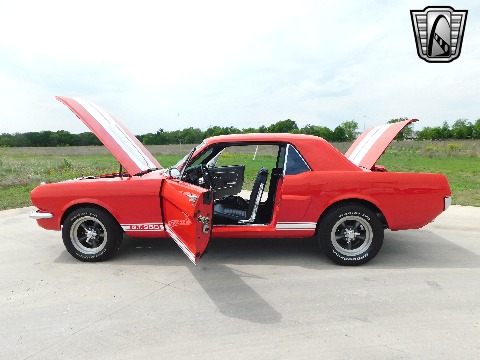 1965 Ford Mustang image 61