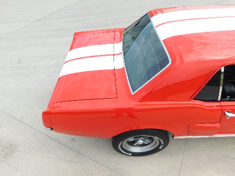 1965 Ford Mustang image 39