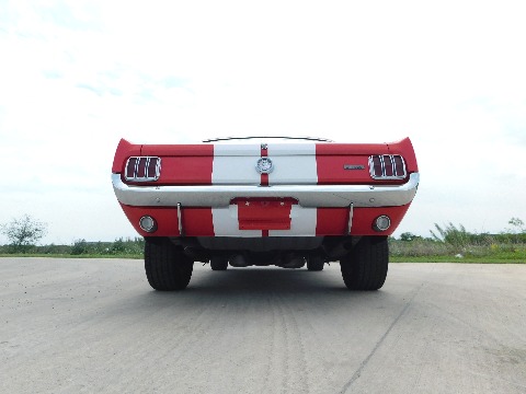1965 Ford Mustang image 14