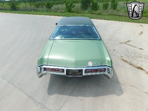 1970 Buick Riviera image 12