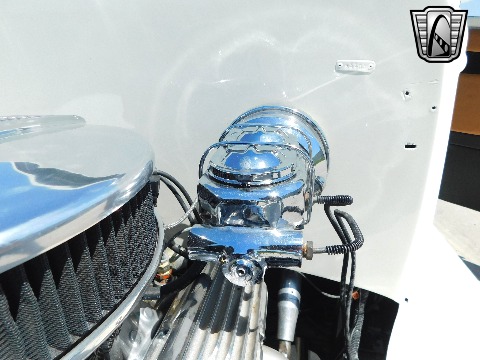 1934 Ford 3 Window image 81