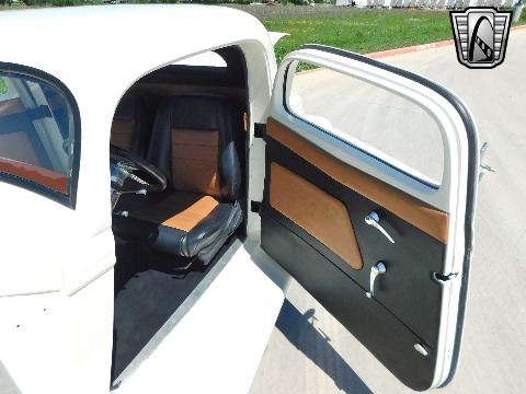 1934 Ford 3 Window image 85