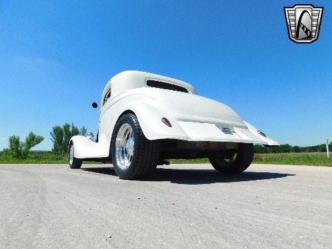 1934 Ford 3 Window image 10