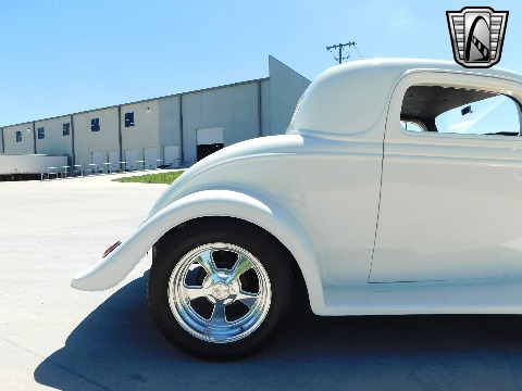 1934 Ford 3 Window image 37