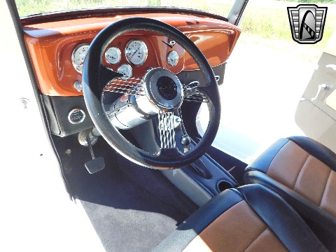 1934 Ford 3 Window image 89