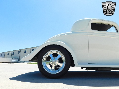 1934 Ford 3 Window image 38