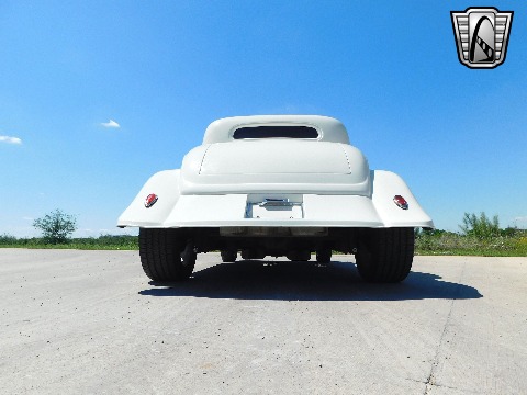 1934 Ford 3 Window image 13