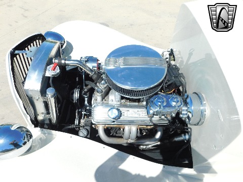 1934 Ford 3 Window image 69