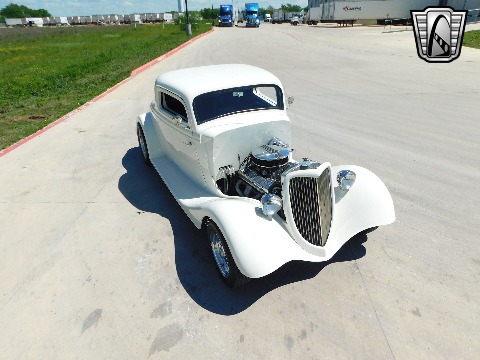 1934 Ford 3 Window image 19