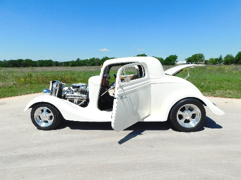 1934 Ford 3 Window image 53