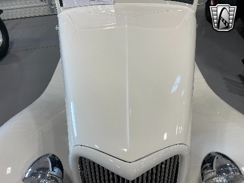 1934 Ford 3 Window image 132