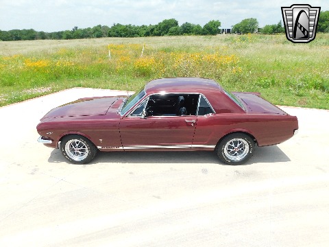 1965 Ford Mustang image 6