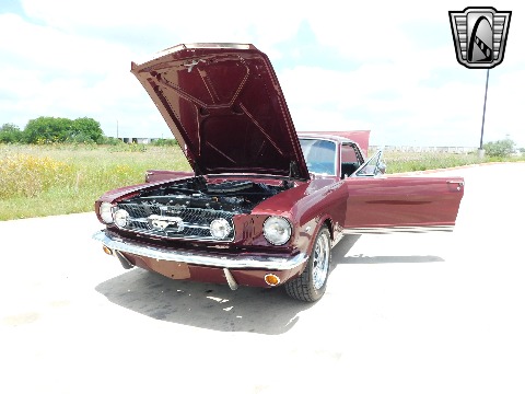 1965 Ford Mustang image 59