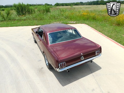 1965 Ford Mustang image 9