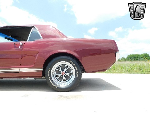 1965 Ford Mustang image 35