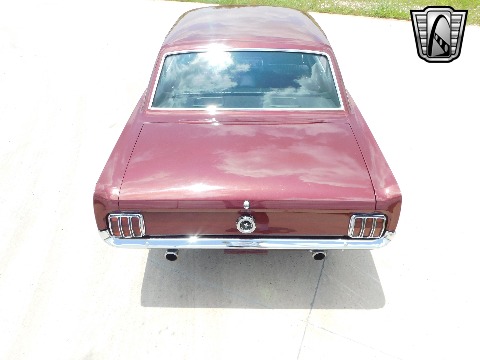 1965 Ford Mustang image 36